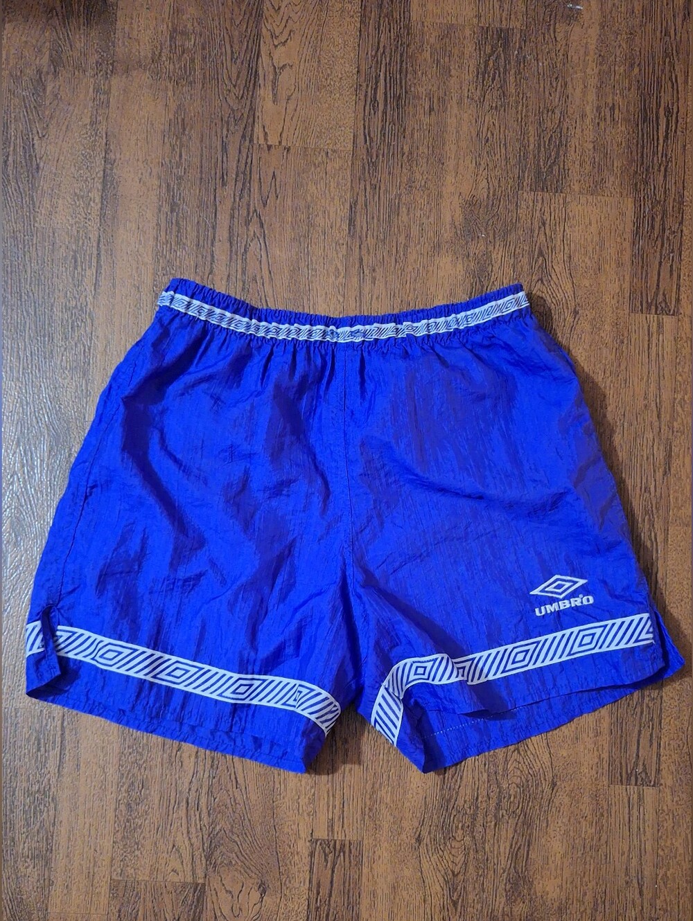 Vtg 90s Umbro Nylon Soccer Shorts Royal Blue Diamond Border Aztec Small EUC